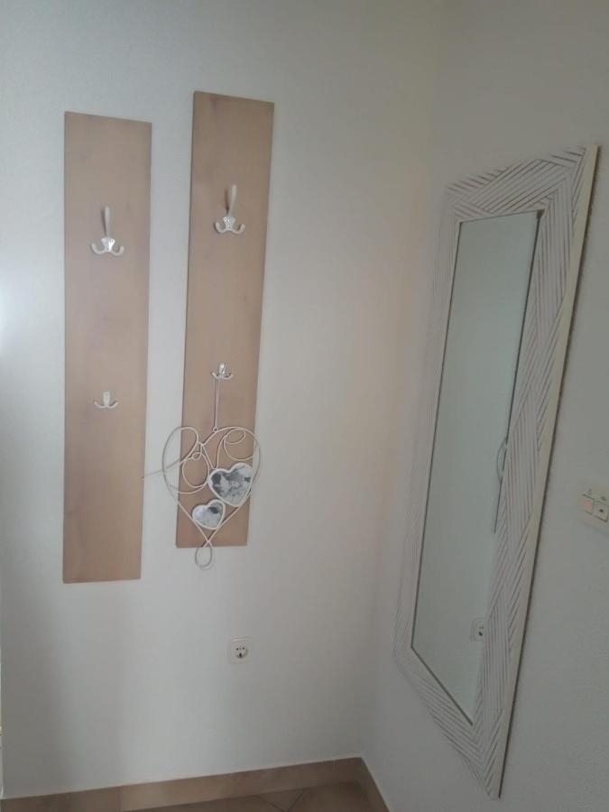 Studio Apartman Kika Otočac Eksteriør bilde